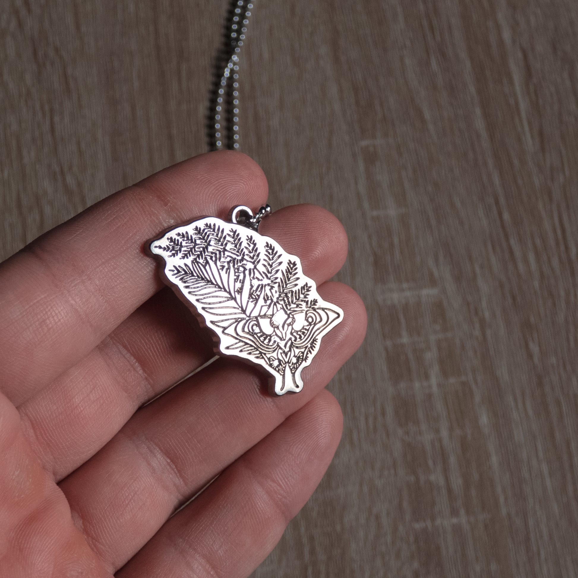 The Last Of Us Vol.1 Part II Ellie's Tattoo Necklace - Bead Chain Available at 2Fast2See.co