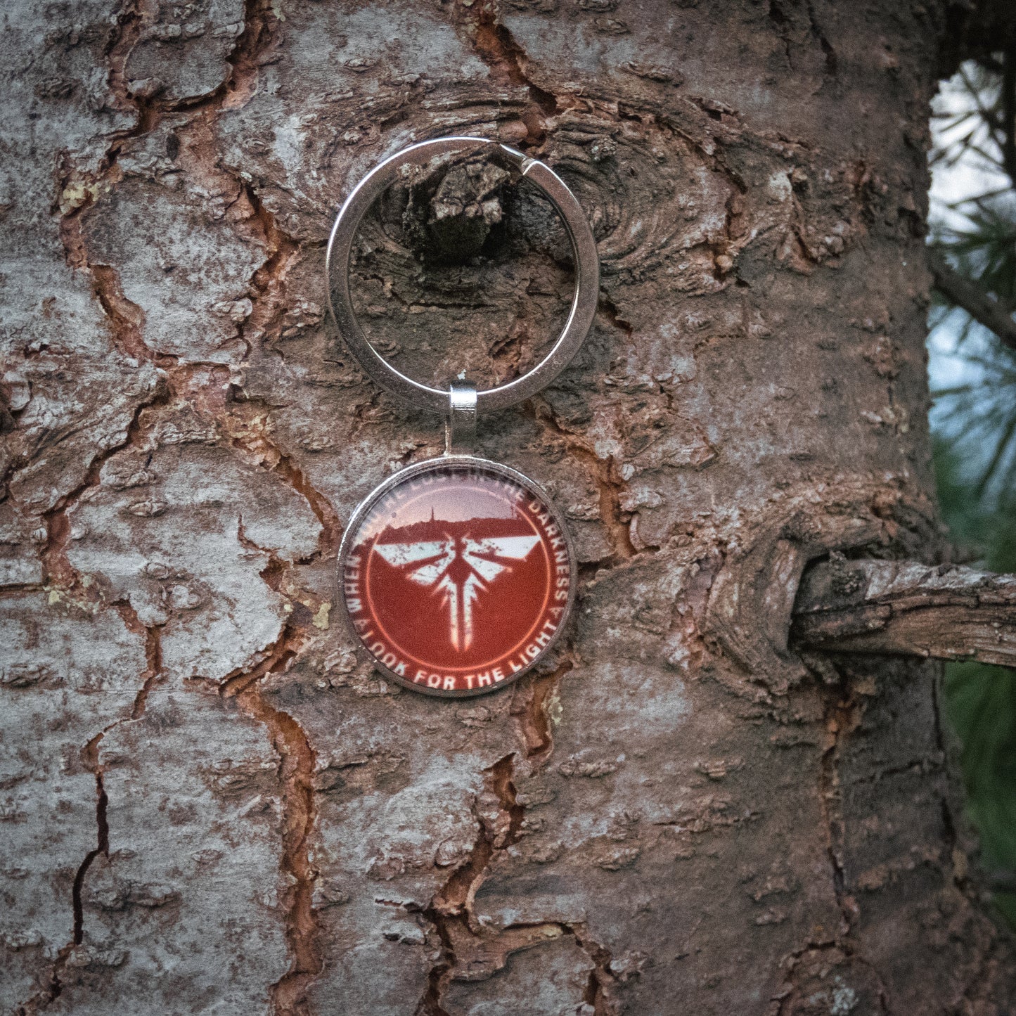 The Last of Us Firefly Look for The Light Keyhcain