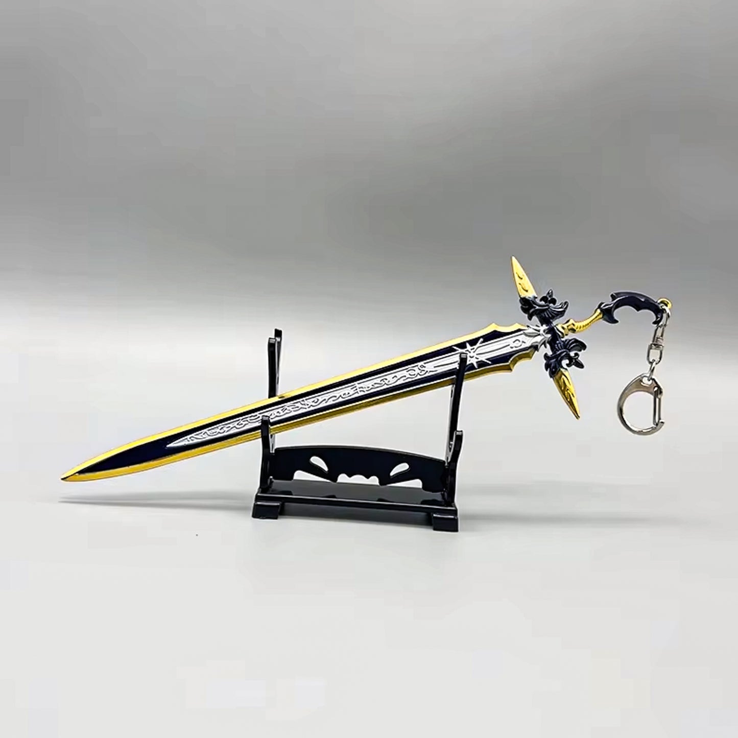 Final Fantasy XV 22cm Metal Ultima Sword Model Collectible 1:6 Scale