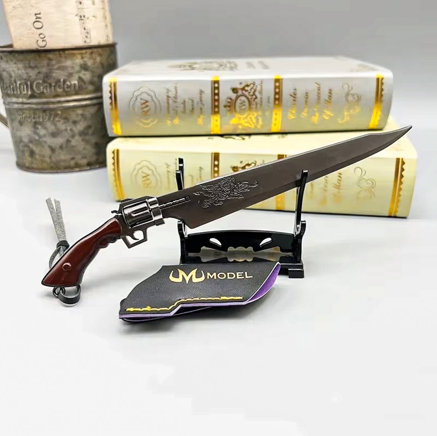 Final Fantasy VIII 22cm Revolver Gunblade Squall Leonhart Metal Weapon