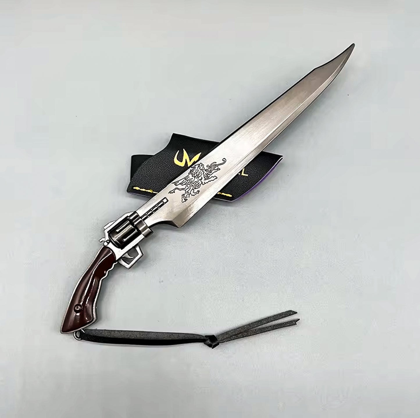 Final Fantasy VIII 22cm Revolver Gunblade Squall Leonhart Metal Weapon
