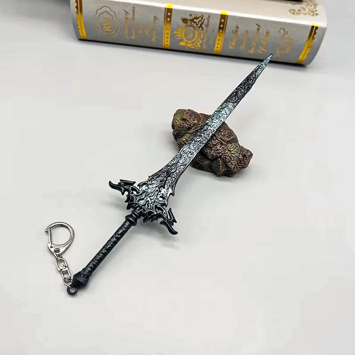 Final Fantasy XVI 22cm Ultima Weapon Clive Rosfield 1:6 Metal Sword Weapon