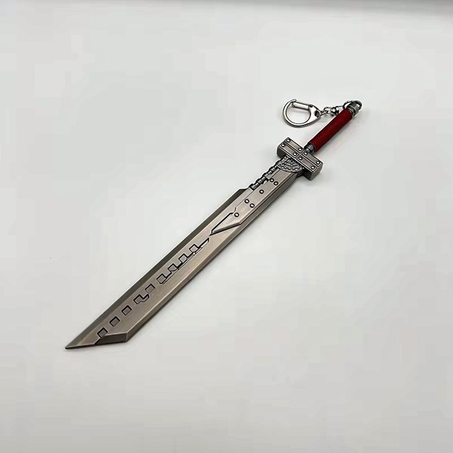 Final Fantasy VII 21cm Fusion Sword Cloud Strife 1:6 Metal Weapon