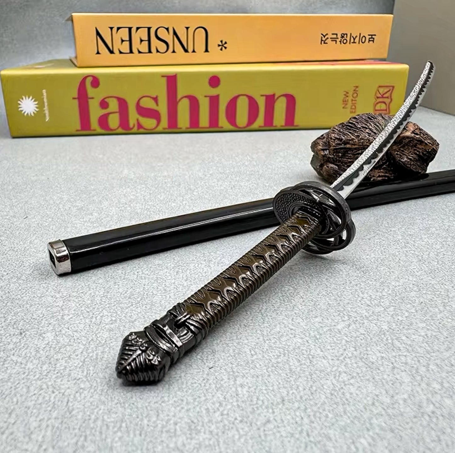 Elden Ring 26cm Moonveil Katana Magma Wyrm Metal Weapon