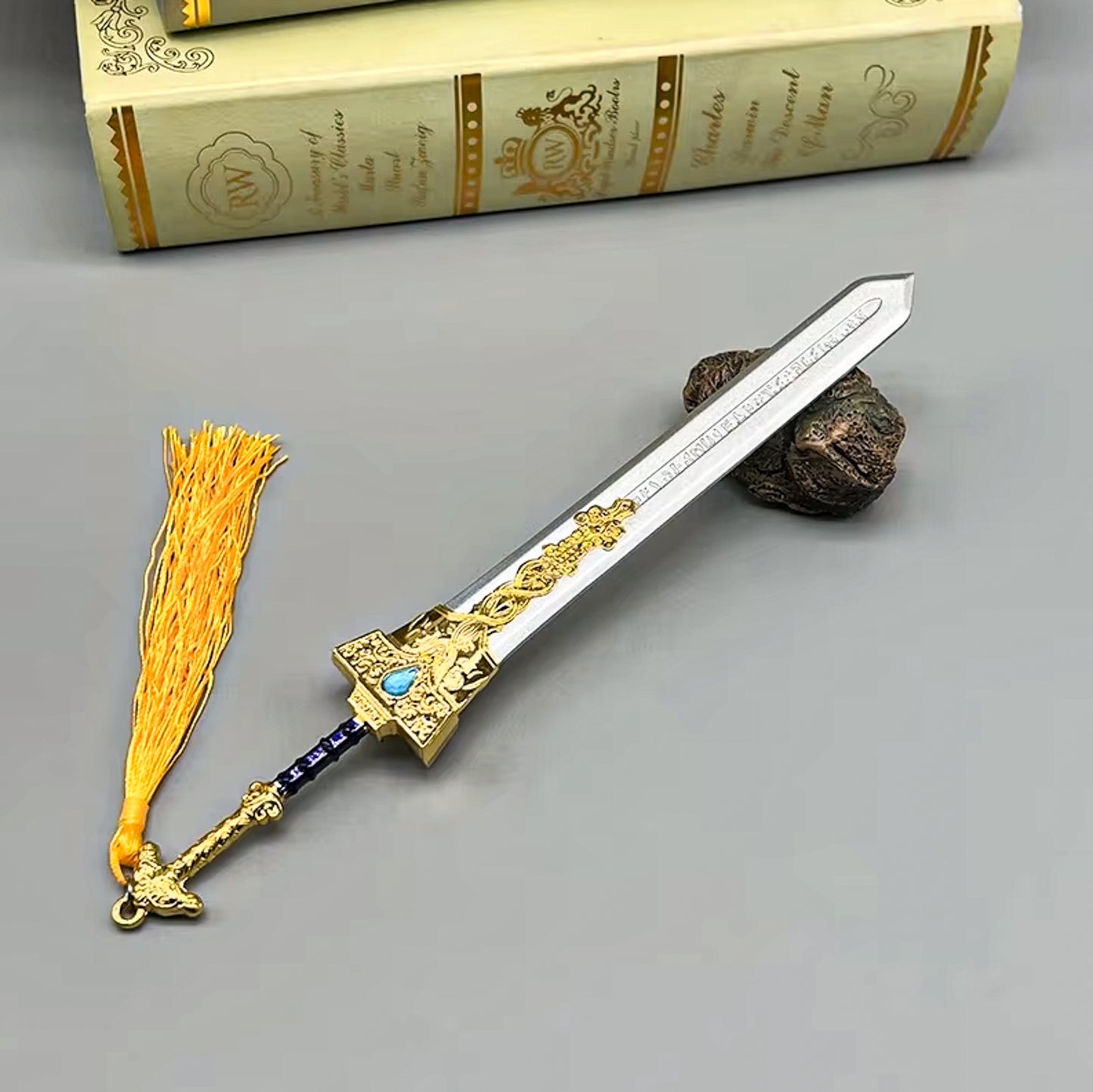 Elden Ring 21cm Royal Greatsword Blaidd the Half-Wolf Metal Weapon
