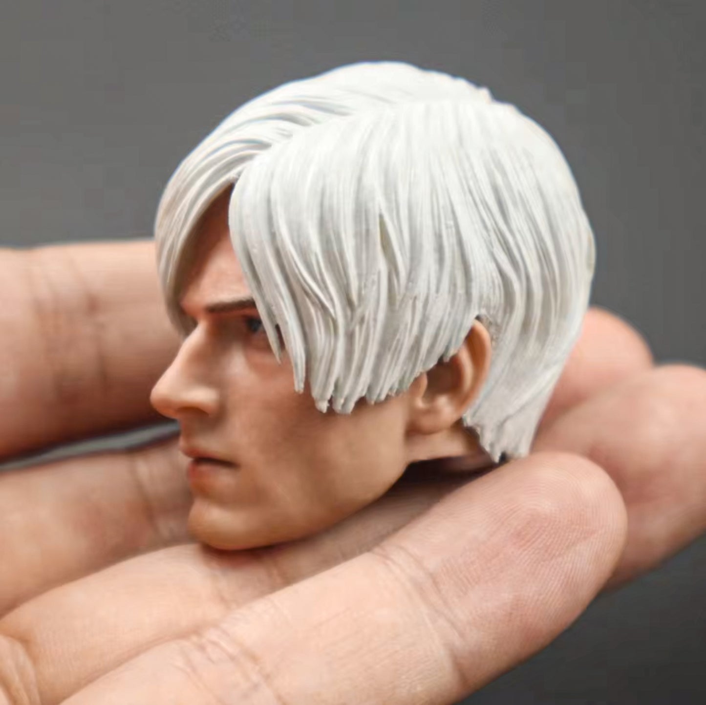 Leon Scott Kennedy White Hair Head Sculpt Carving RPD Model 1/6 - Default Title Available at 2Fast2See.co