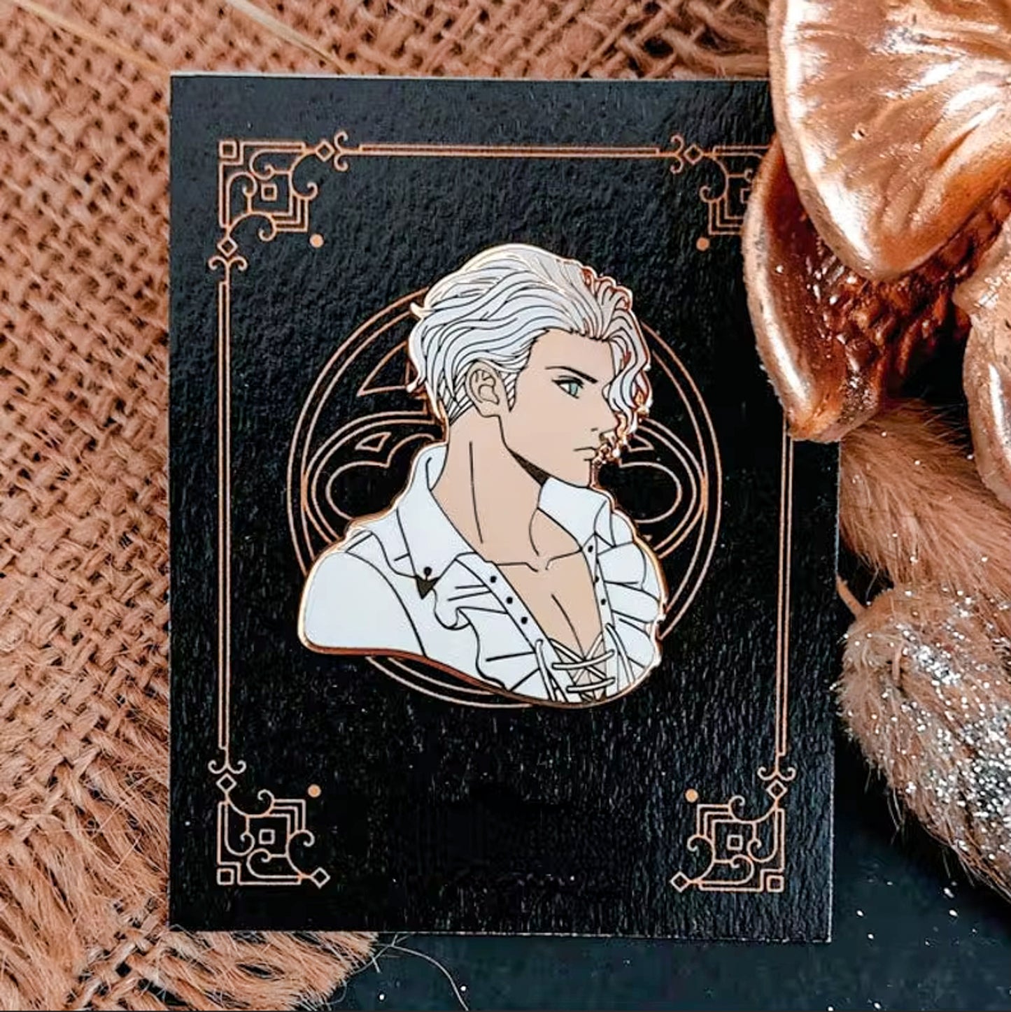 Resident Evil 4 - Leon Kennedy - Hard Enamel Pin