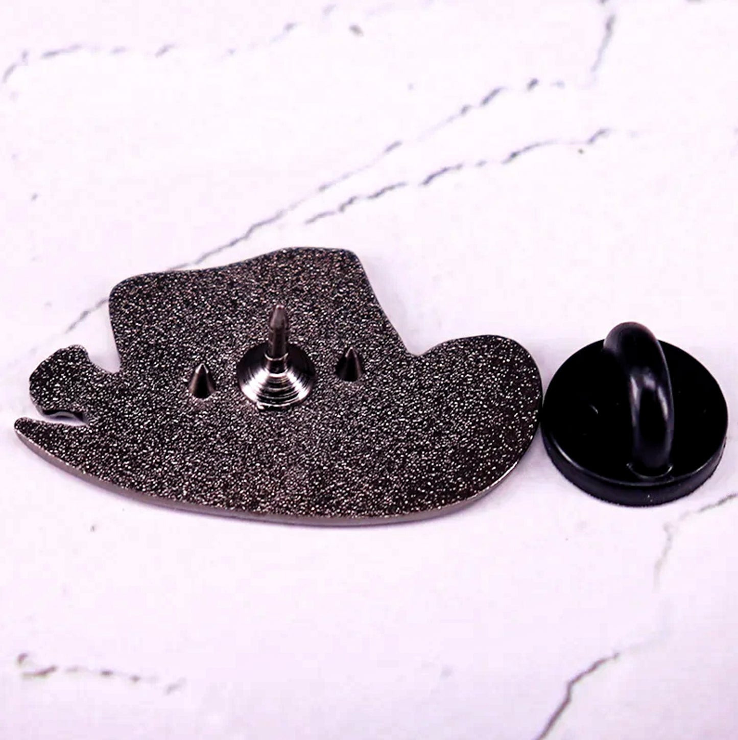 Red Dead Redemption Cowboy Hat Enamel Pin - Default Title Available at 2Fast2See.co