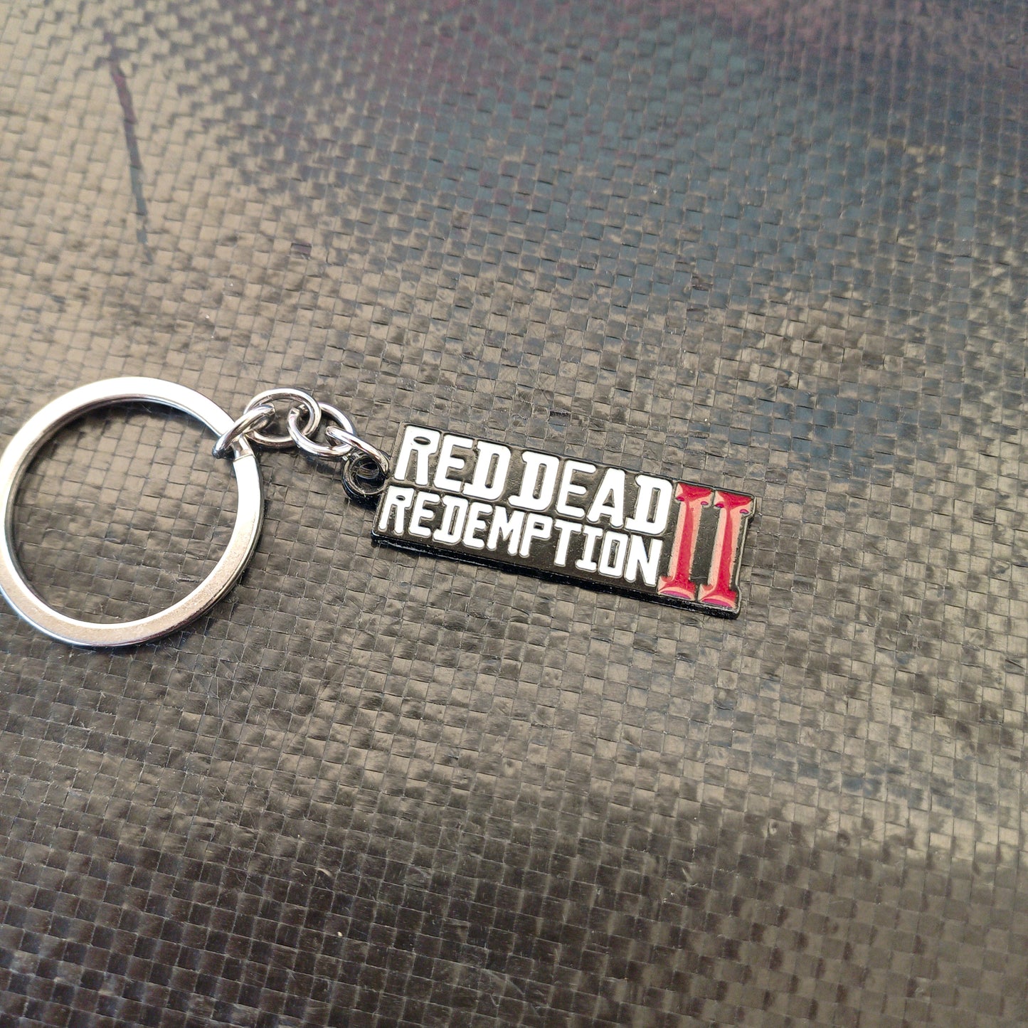 Red Dead Redemption II Silver Keychain