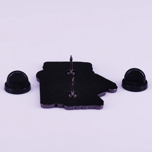 Yu-Gi-Oh Seto Kaiba Enamel Pin Comics Game Fans Collection 30mm - Yu-Gi-Oh Seto Kaiba Enamel Pin 30mm Available at 2Fast2See.co