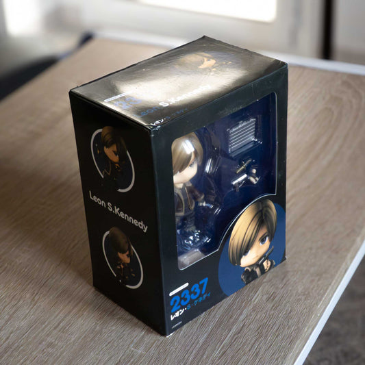 Resident Evil 4 Nendoroid Leon S. Kennedy Action Figure Replica