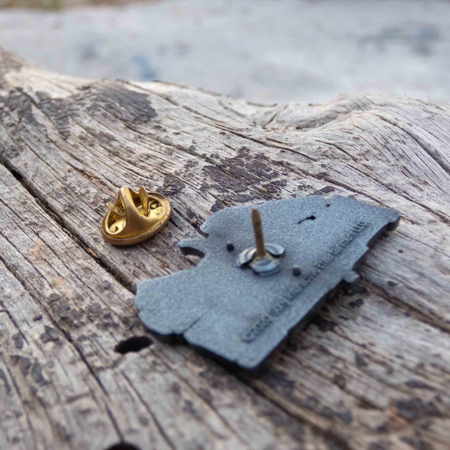 The Last of Us Part II Ellie with Bow Metal Pin Extremely Detailed