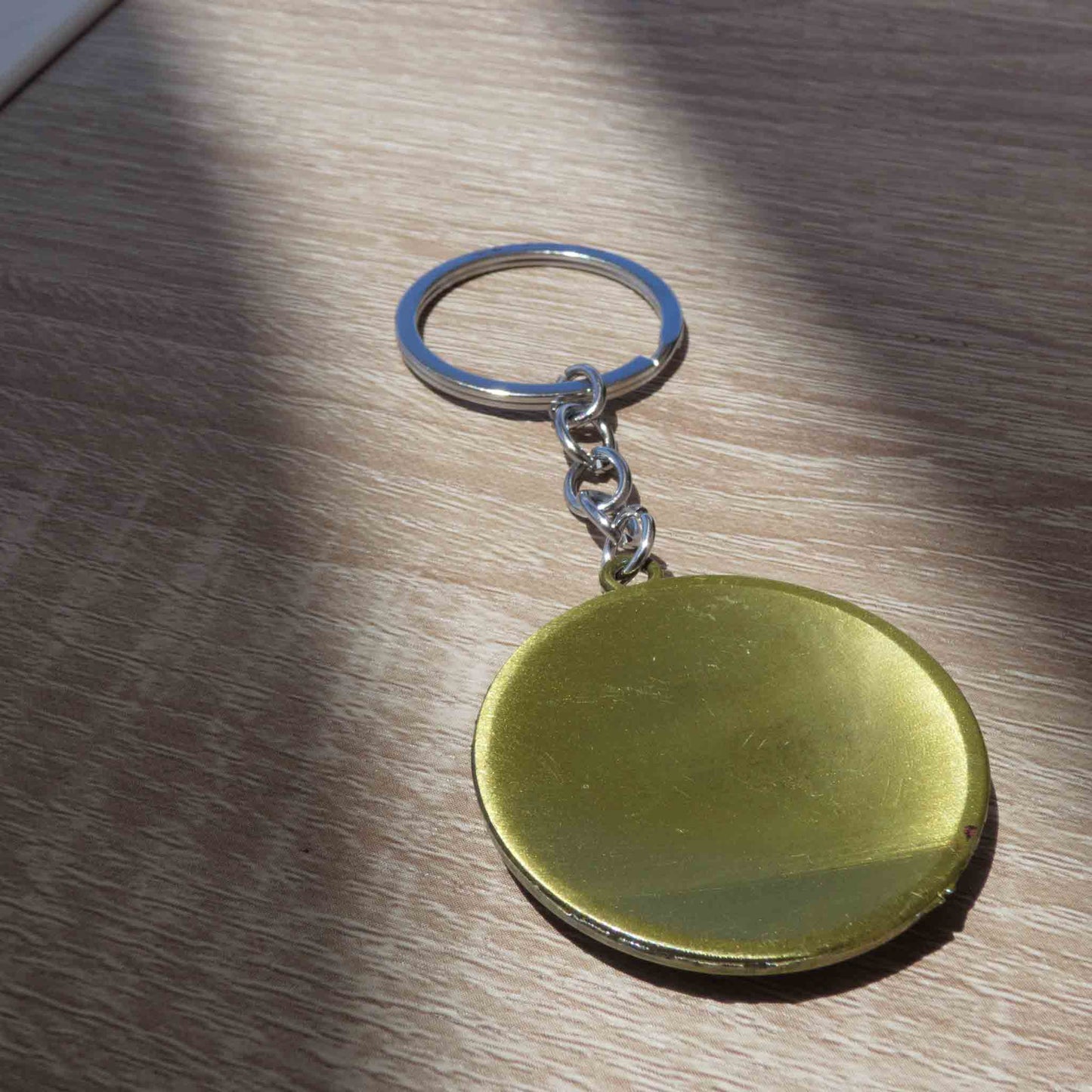 Dark Souls Warrior of Sunlight Shield Vintage Metal Keychain