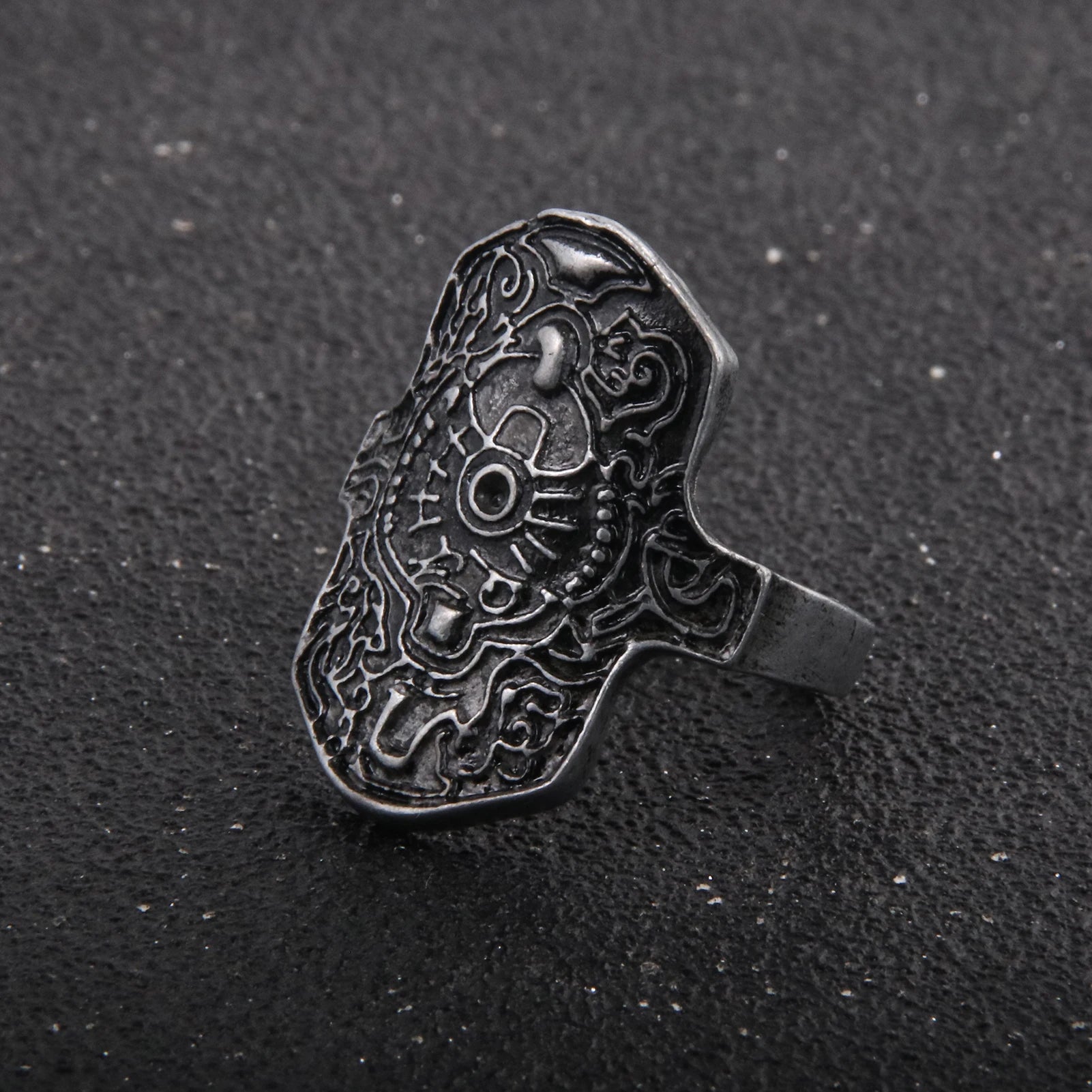 Dark Souls Adjustable Rings - 1 / Adjustable Available at 2Fast2See.co