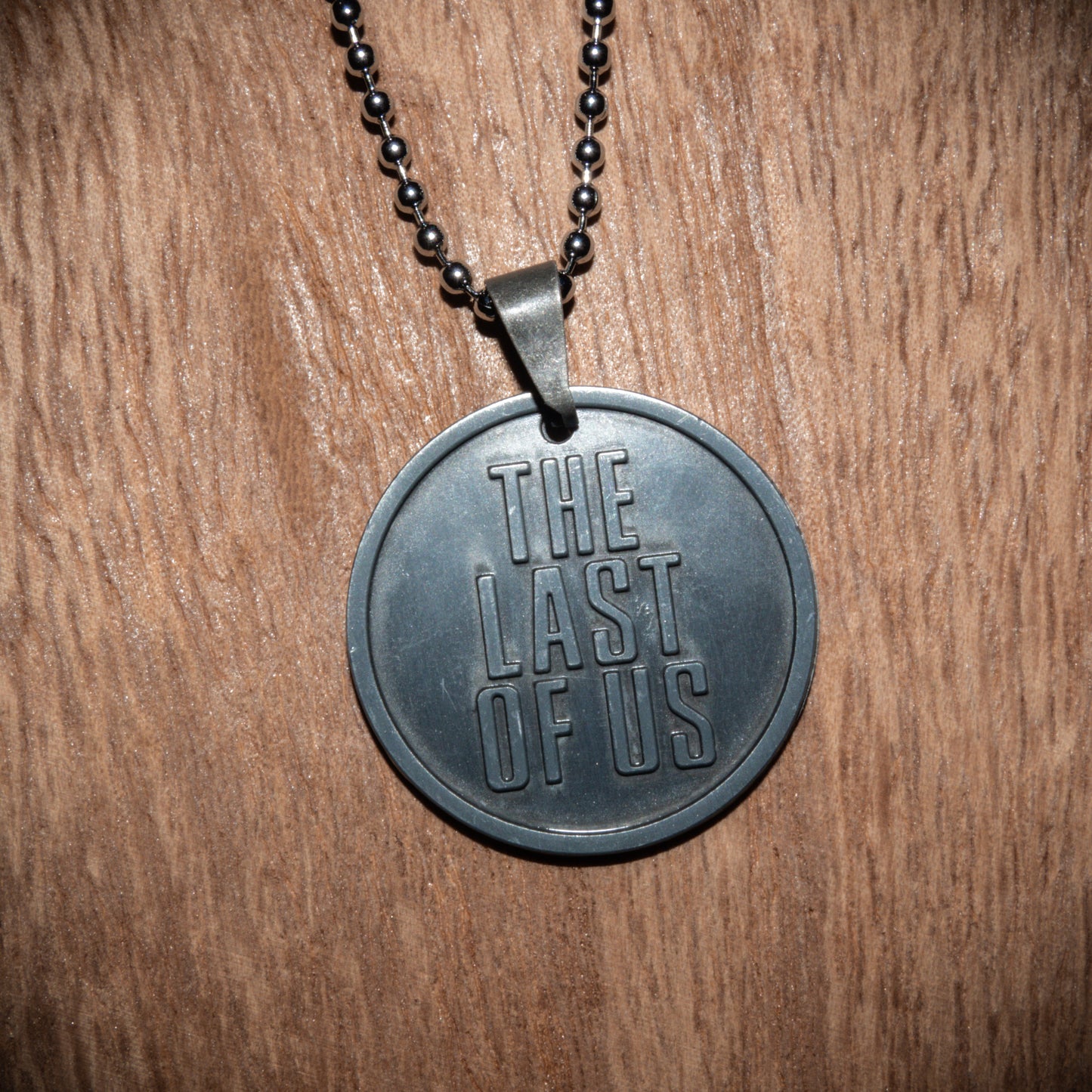 The Last Of Us Part II Realistic Firefly Necklace - Available at 2Fast2See.co