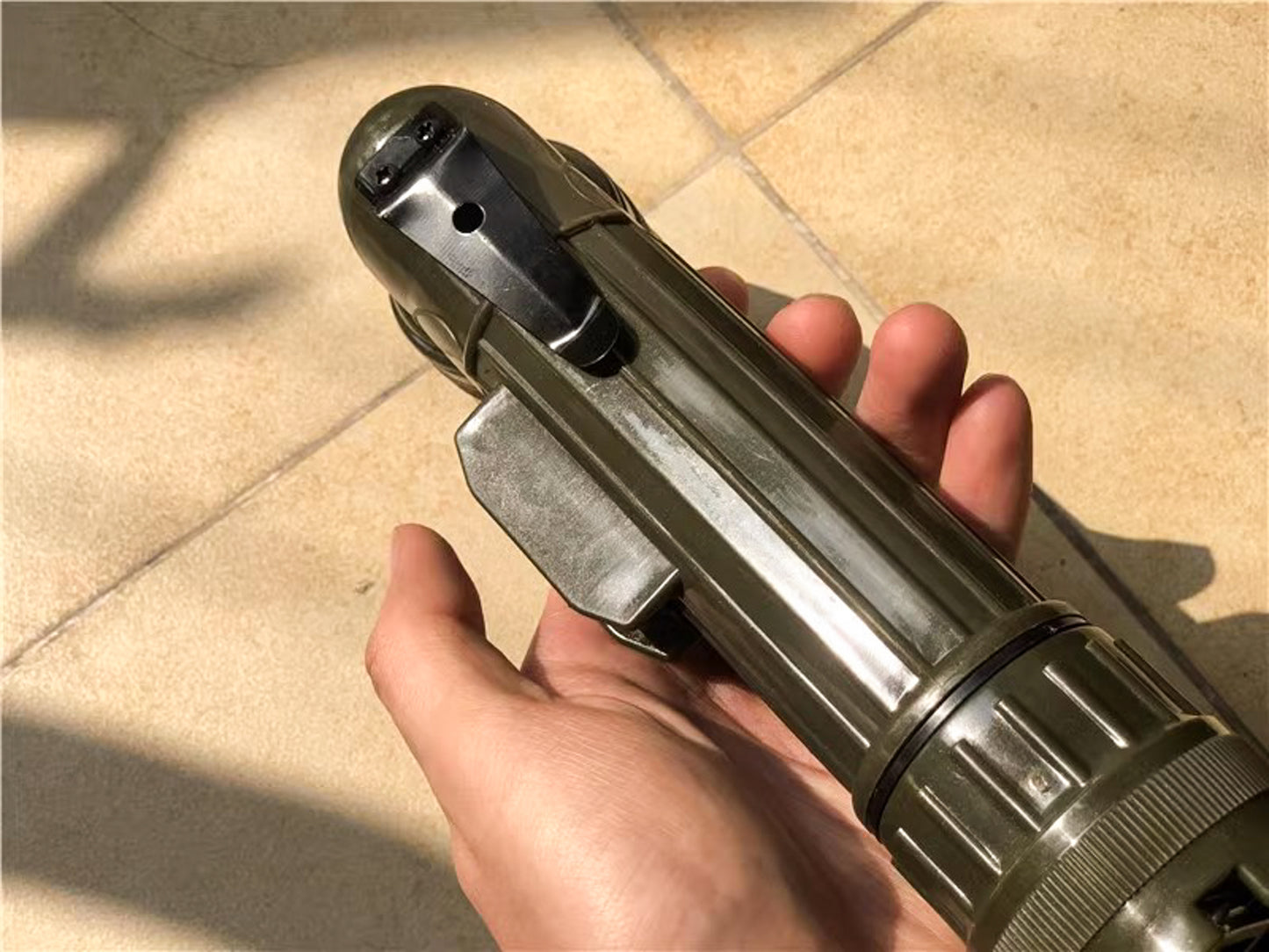 The Last of Us Abby's Flashlight Replica with Game Inspired Filters