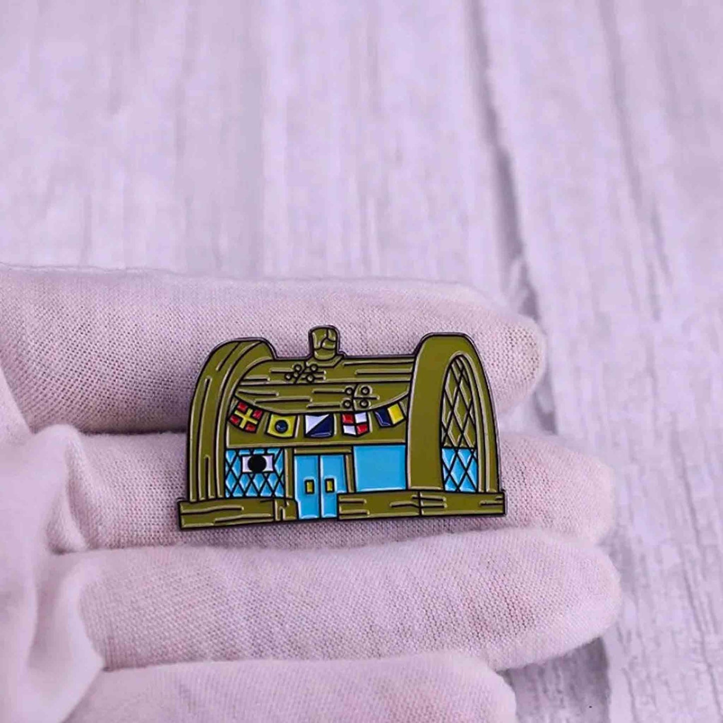 Krusty Krab Restaurant Enamel Pin - Krusty Krab Available at 2Fast2See.co