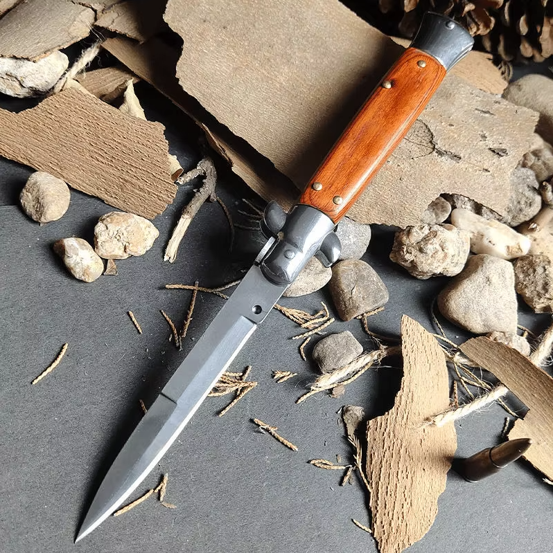 The Last of Us Ellie's Switchblade Handmade Replica