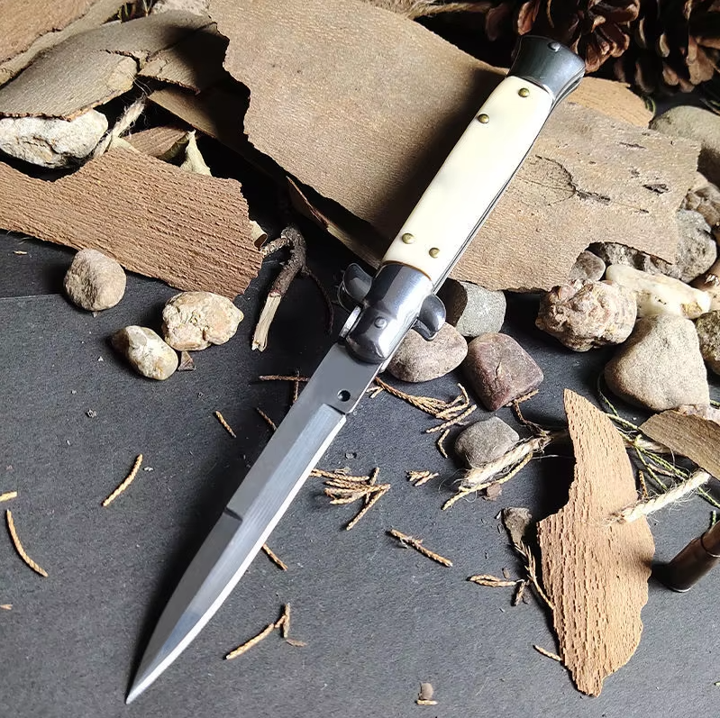 The Last of Us Ellie's Switchblade Handmade Replica