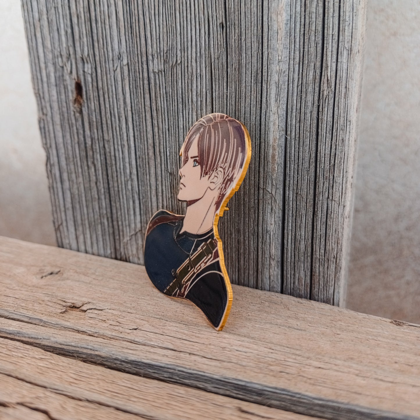 Resident Evil 4 - Leon Kennedy - Hard Enamel Pin