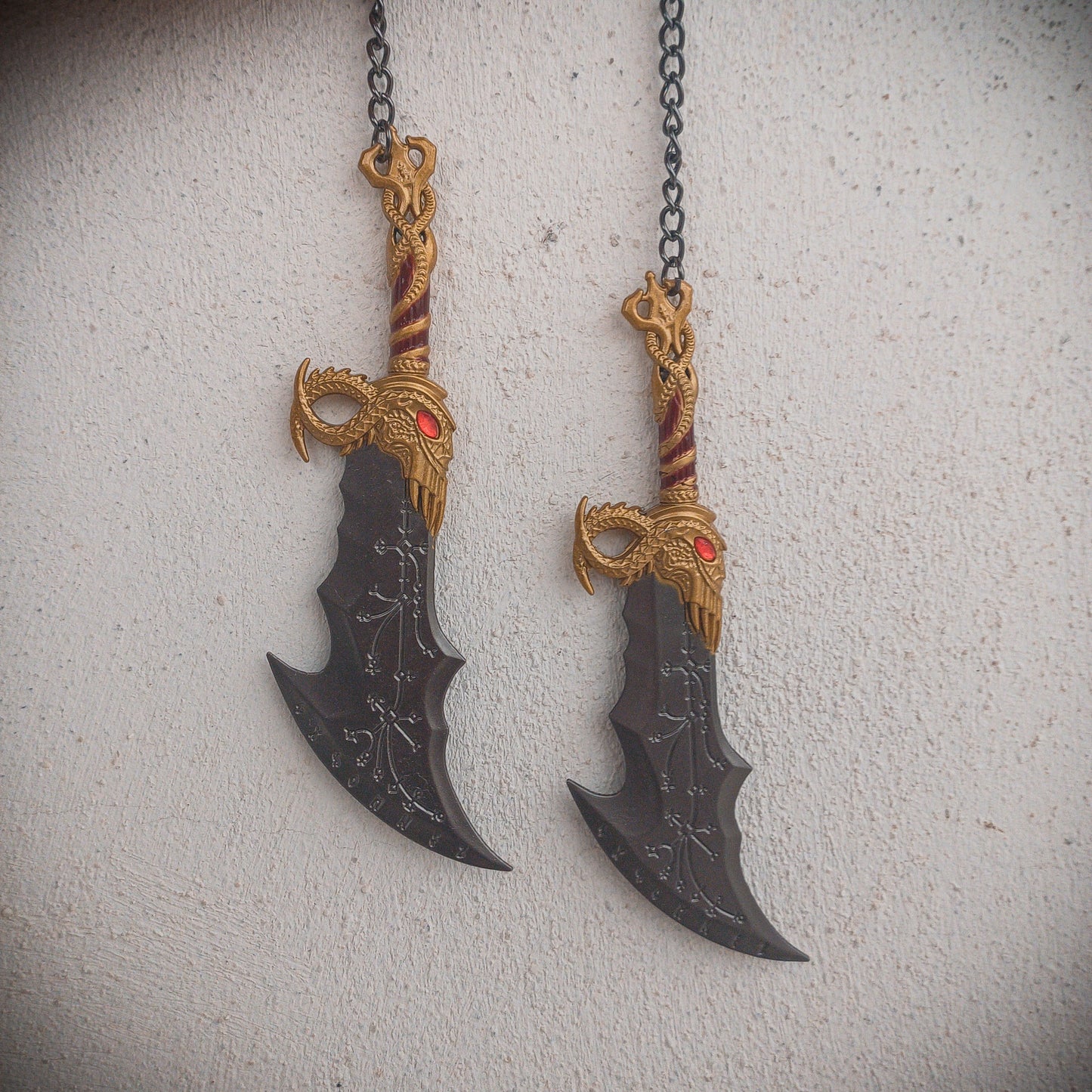 God of War 15cm Double Blades of Chaos with Big Chain
