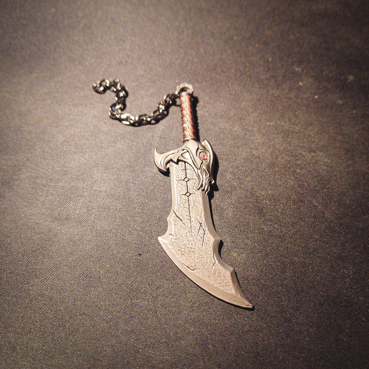 God of War Kratos Metallic Blade of Chaos Keychain With Clasp Black Red