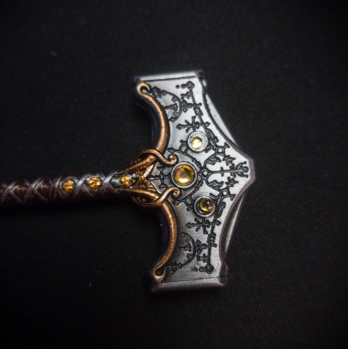 God of War Epic Thor's Hammer Very Detailed Keychain with Clasp