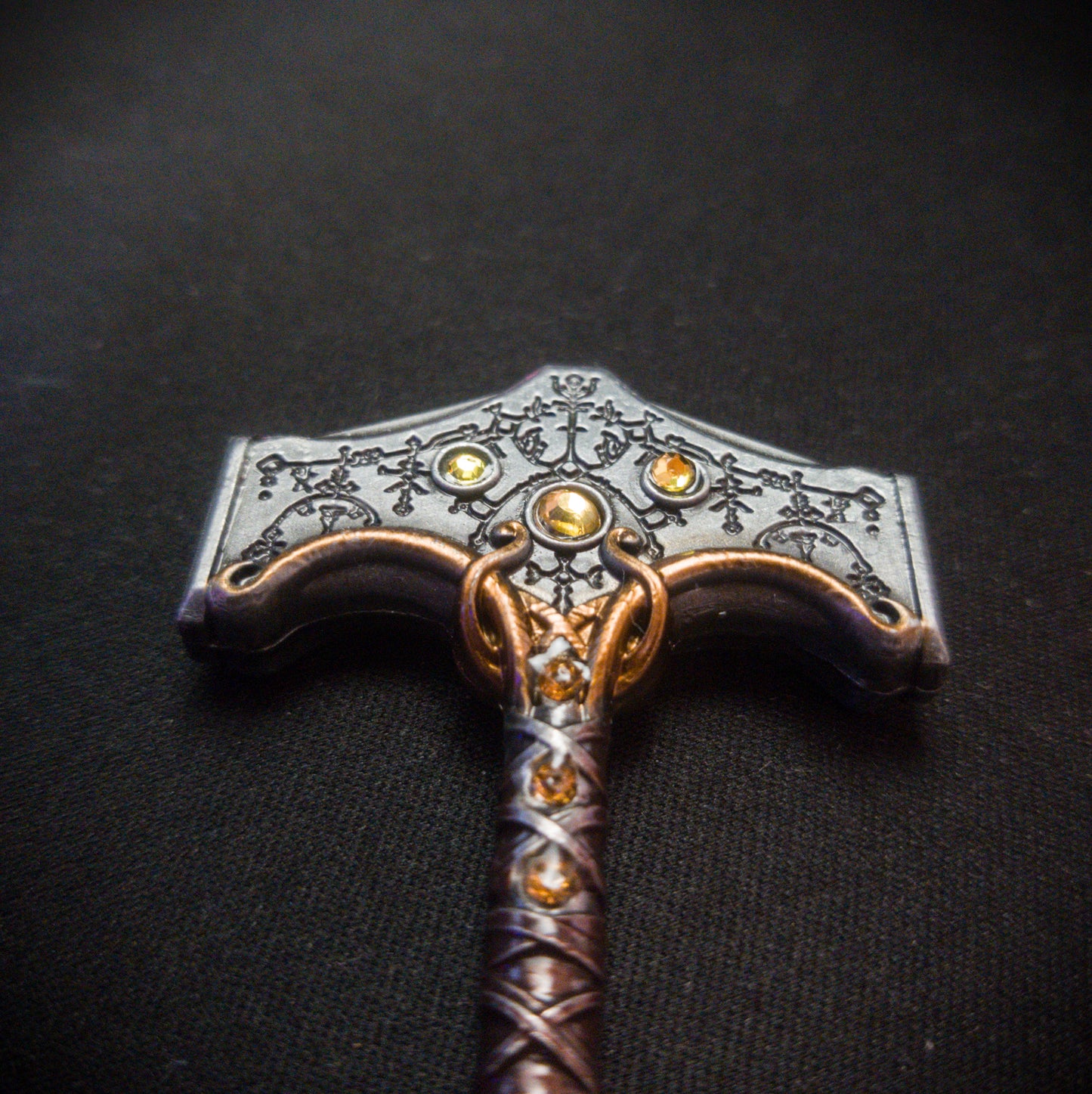 God of War Epic Thor's Hammer Very Detailed Keychain with Clasp