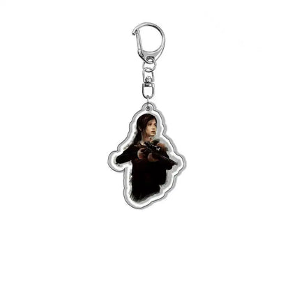 The Last of Us Keychain Badges - Ellie with Rifle / About 8cm Available at 2Fast2See.co
