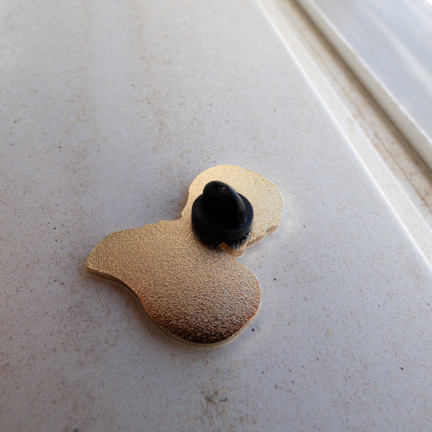 Resident Evil Leon Kennedy Enamel Pin