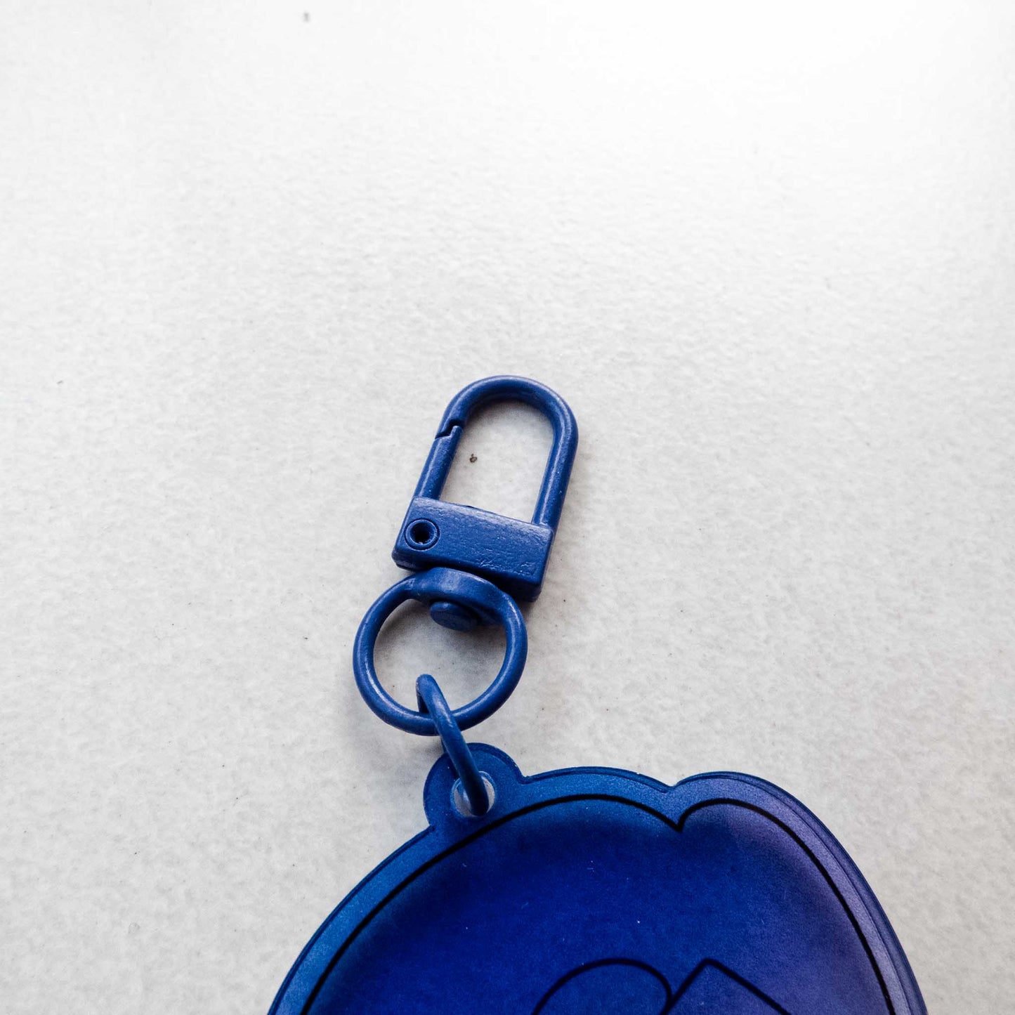 Detroit Become Human Connor Blue Acrylic Keychain