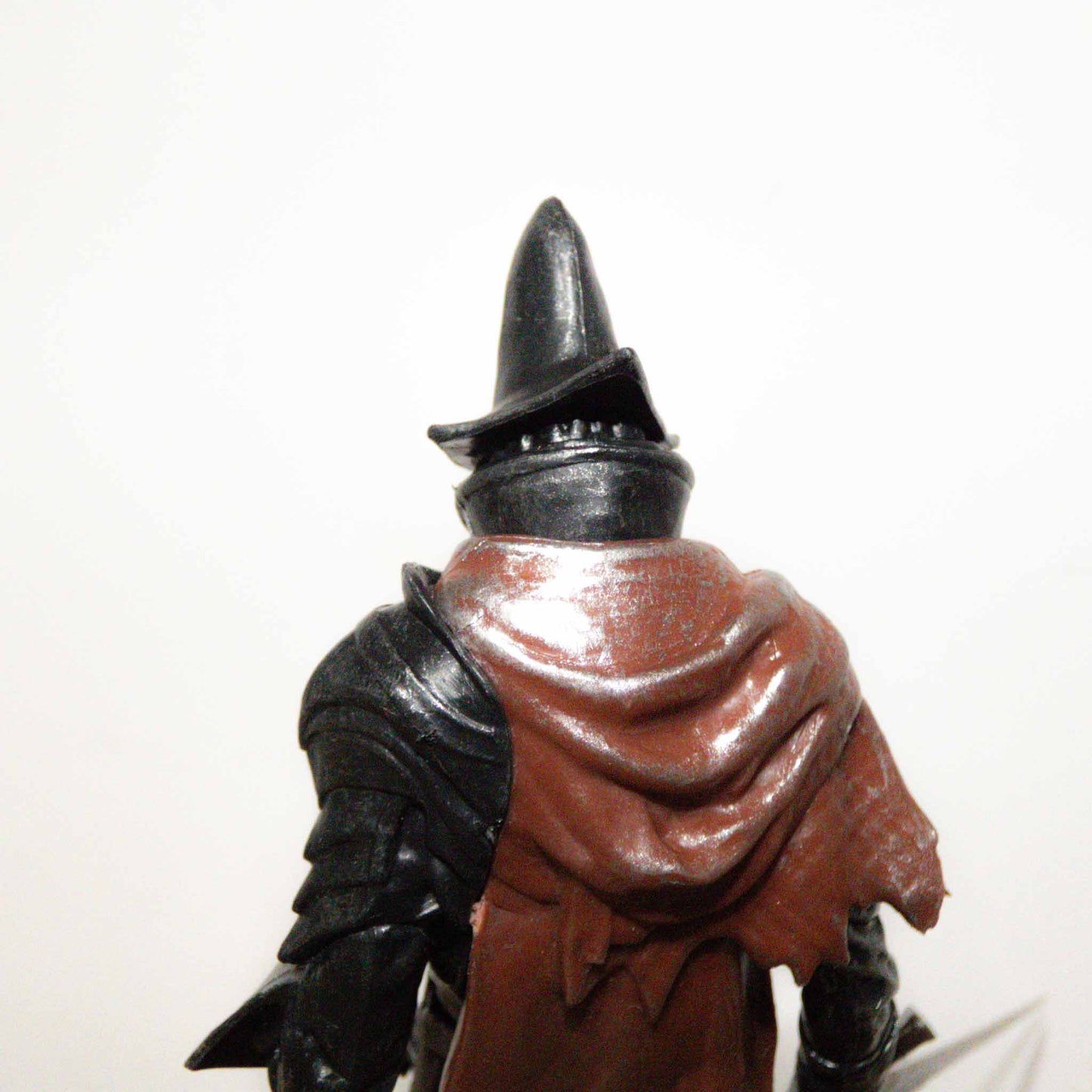Dark Souls III Abyss Watcher Figure Desktop Accessory