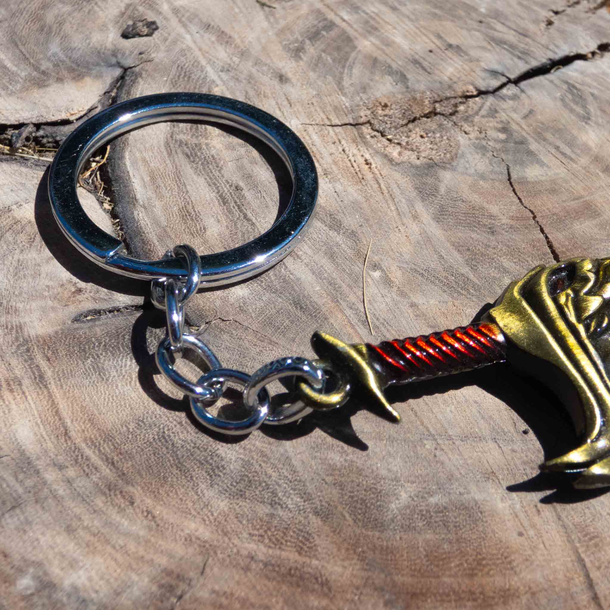 God of War Video Game Gold 9cm Blade of Chaos Keychain – 2Fast2See