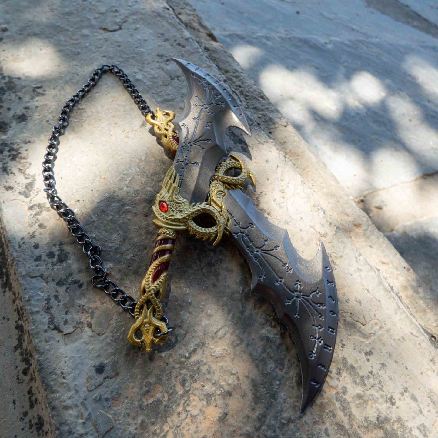 God of War 15cm Double Blades of Chaos with Big Chain