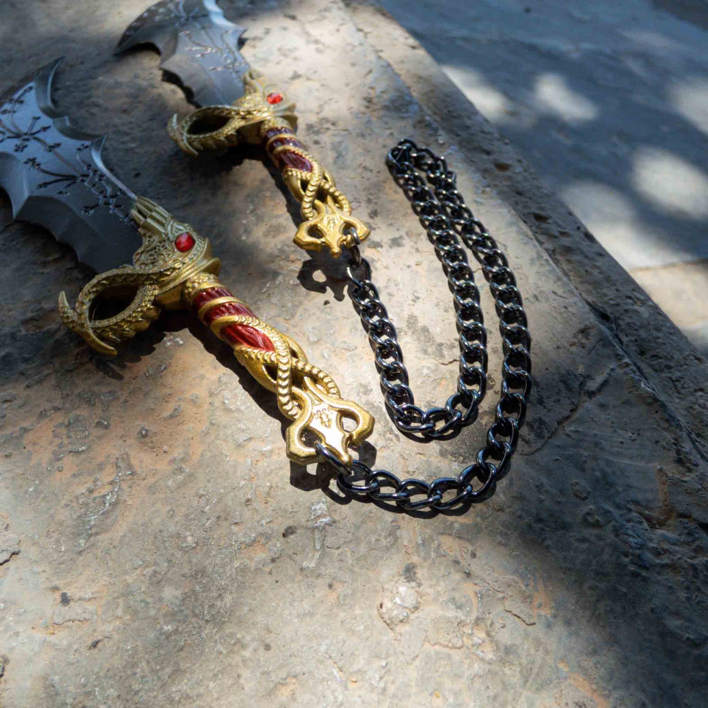 God of War 15cm Double Blades of Chaos with Big Chain