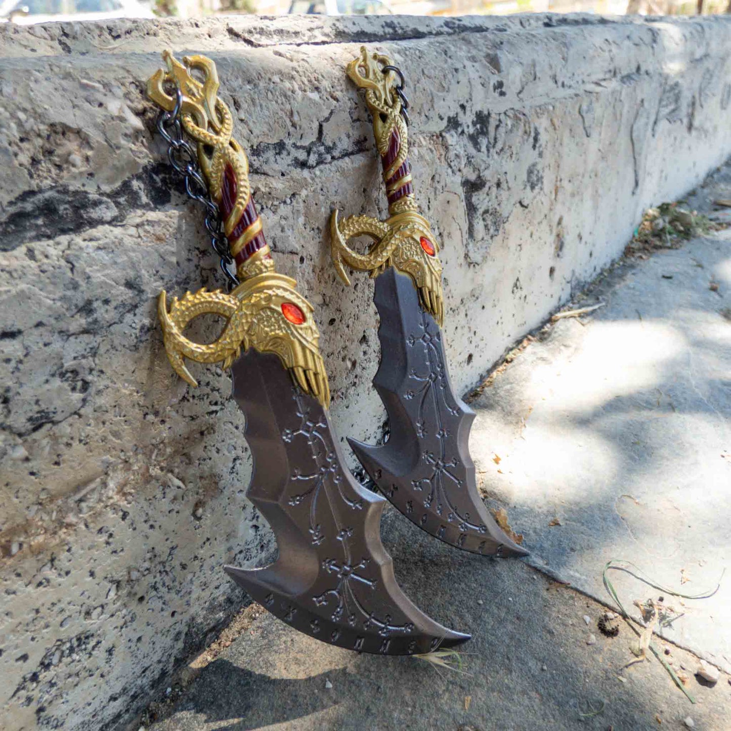 God of War 15cm Double Blades of Chaos with Big Chain