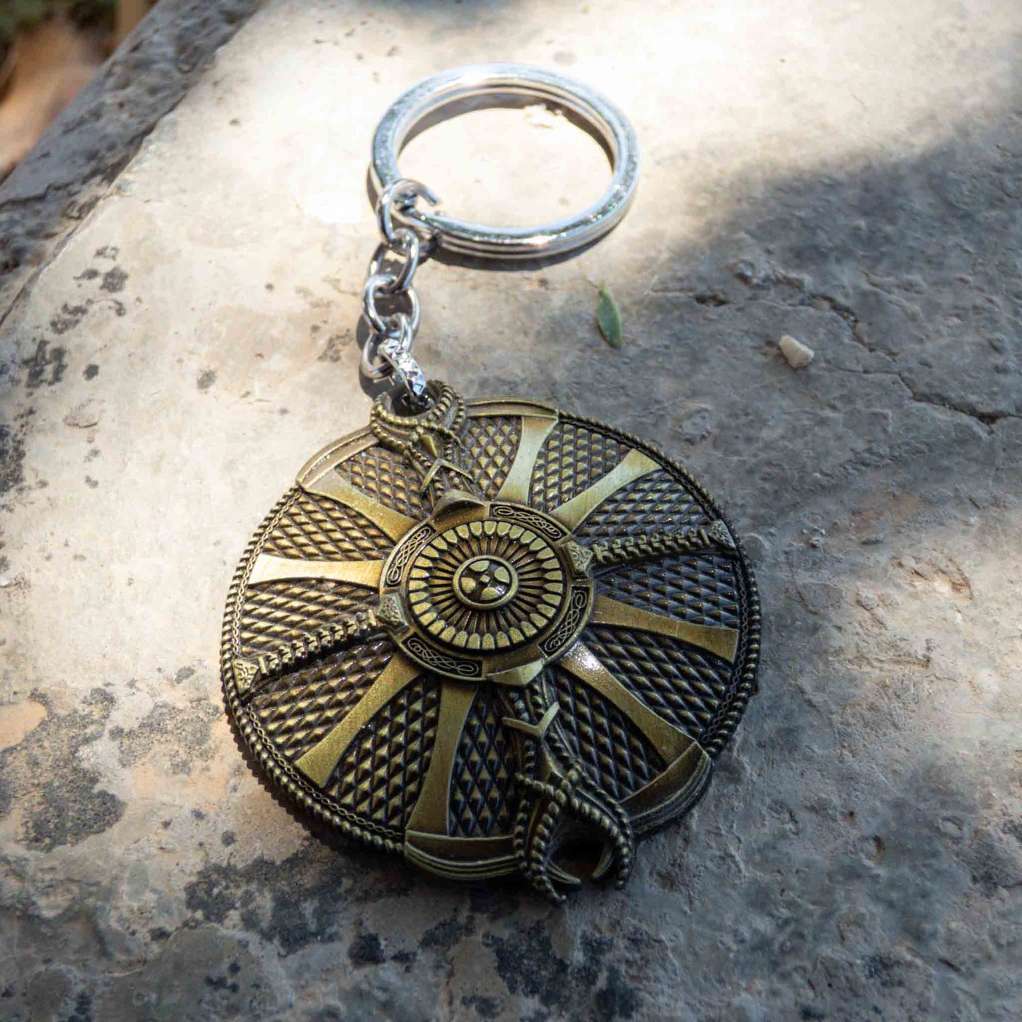 God of War Ragnarok - Kratos Gold Guardian Shield Keychain