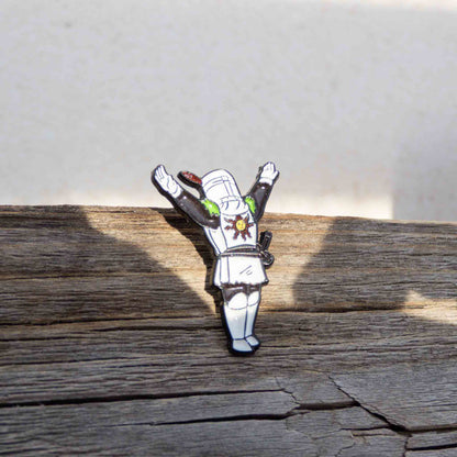 Dark Souls Solaire of Astora Praise the Sun Metallic Pin