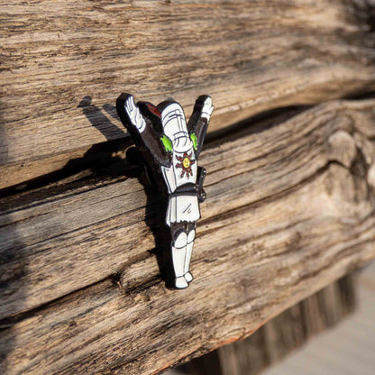 Dark Souls Solaire of Astora Praise the Sun Metallic Pin