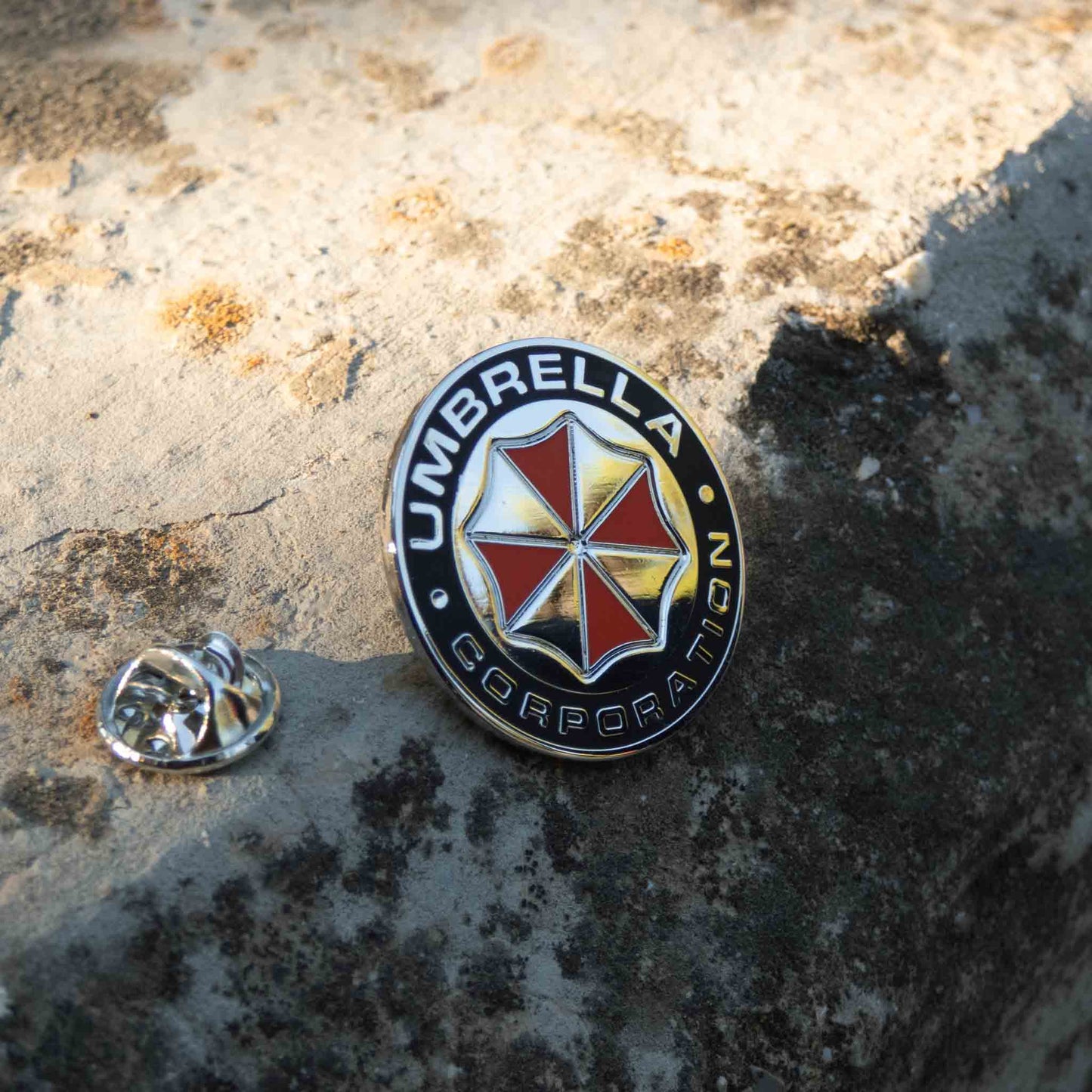 Resident Evil Umbrella Corporation Metallic Brooch Pin