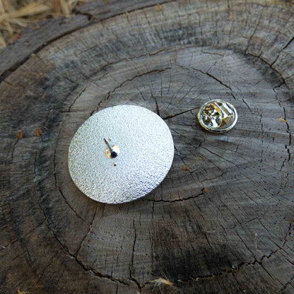 Life Is Strange Hold To Another Universe White Bg Pin Game Brooch