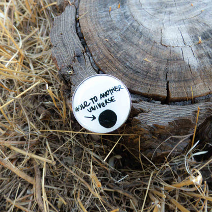 Life Is Strange Hold To Another Universe White Bg Pin Game Brooch