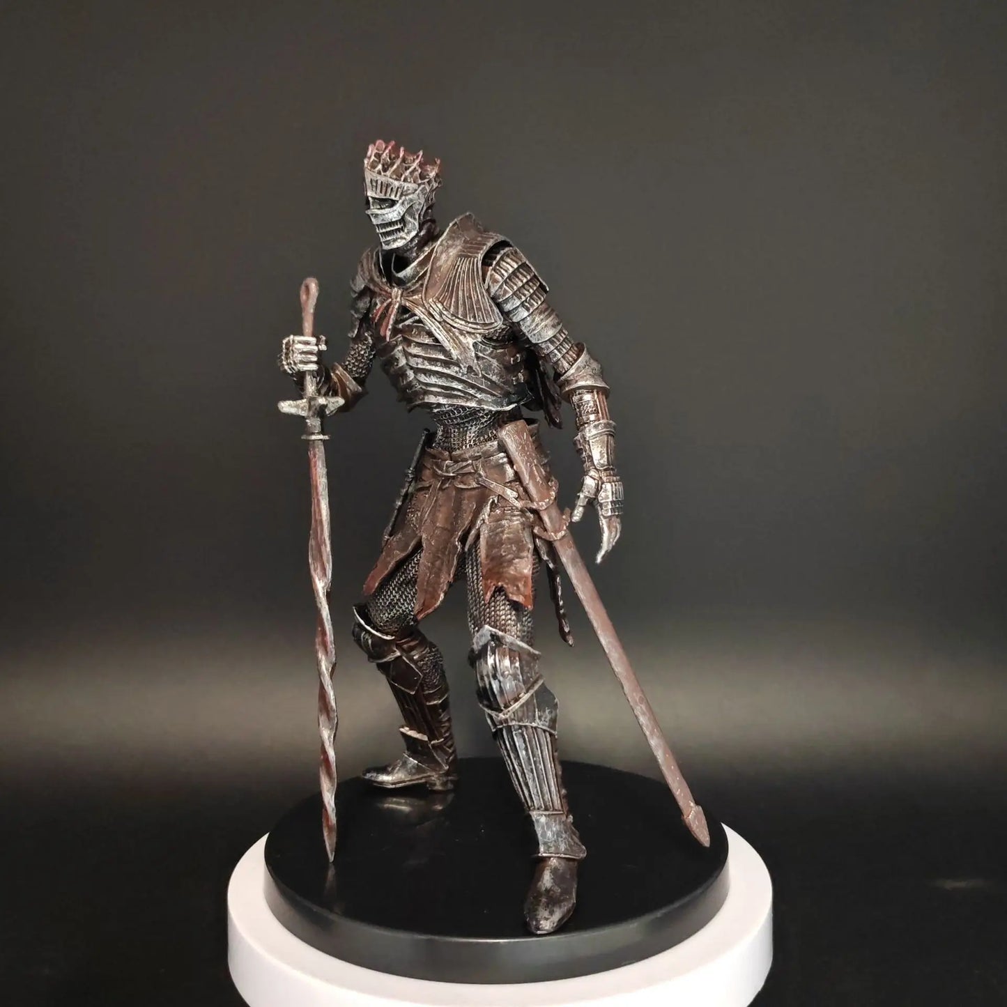 Dark Souls 3 Soul of Cinder Figure Statue Desktop Accessory