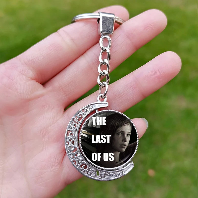 The Last Of Us Silver Keychains - Option 10 Available at 2Fast2See.co
