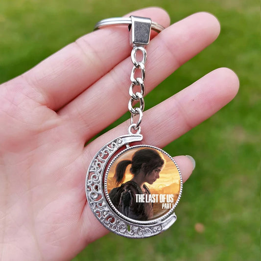 The Last Of Us Silver Keychains - Option 1 Available at 2Fast2See.co
