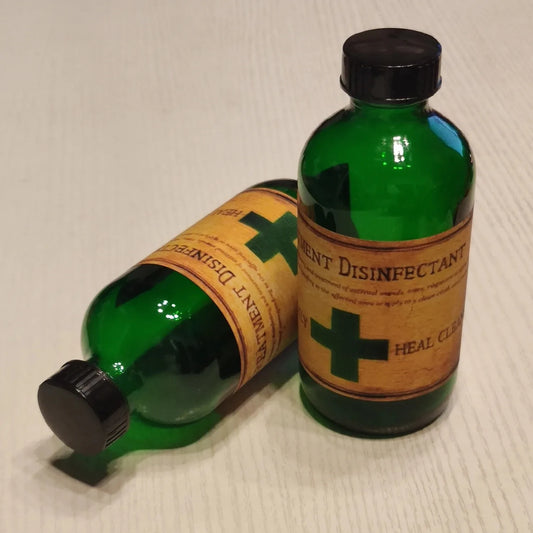 Resident Evil Village 250ml Game Treatment Disinfectant Bottle First Aid Bottle Apothecary Vial Cosplay Prop Collection