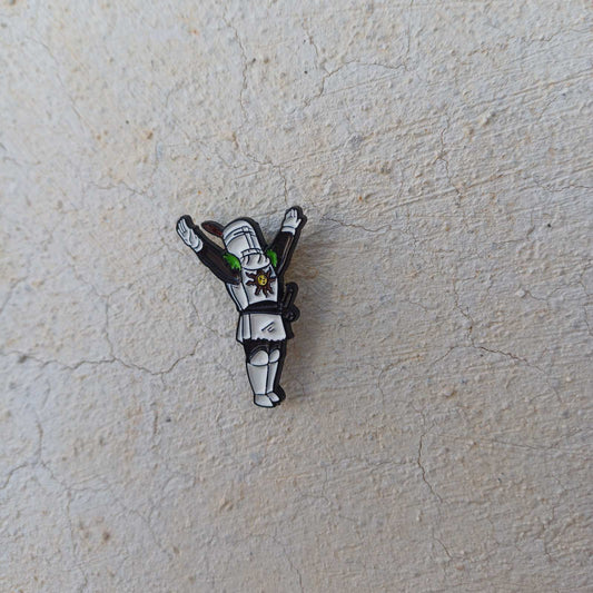 Dark Souls Solaire Praise the Sun Metallic Enamel Pin