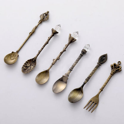 Vintage Dessert Royal Style Cutlery Set - Yellow Copper Available at 2Fast2See.co